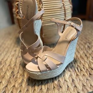 Krystal wedge heel